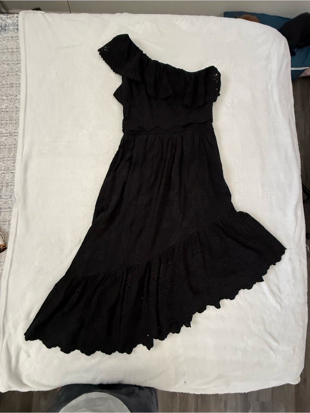 The Kooples Black Eyelet One Shoulder High Low Midi Dress Sz 3 - Picture 10 of 13